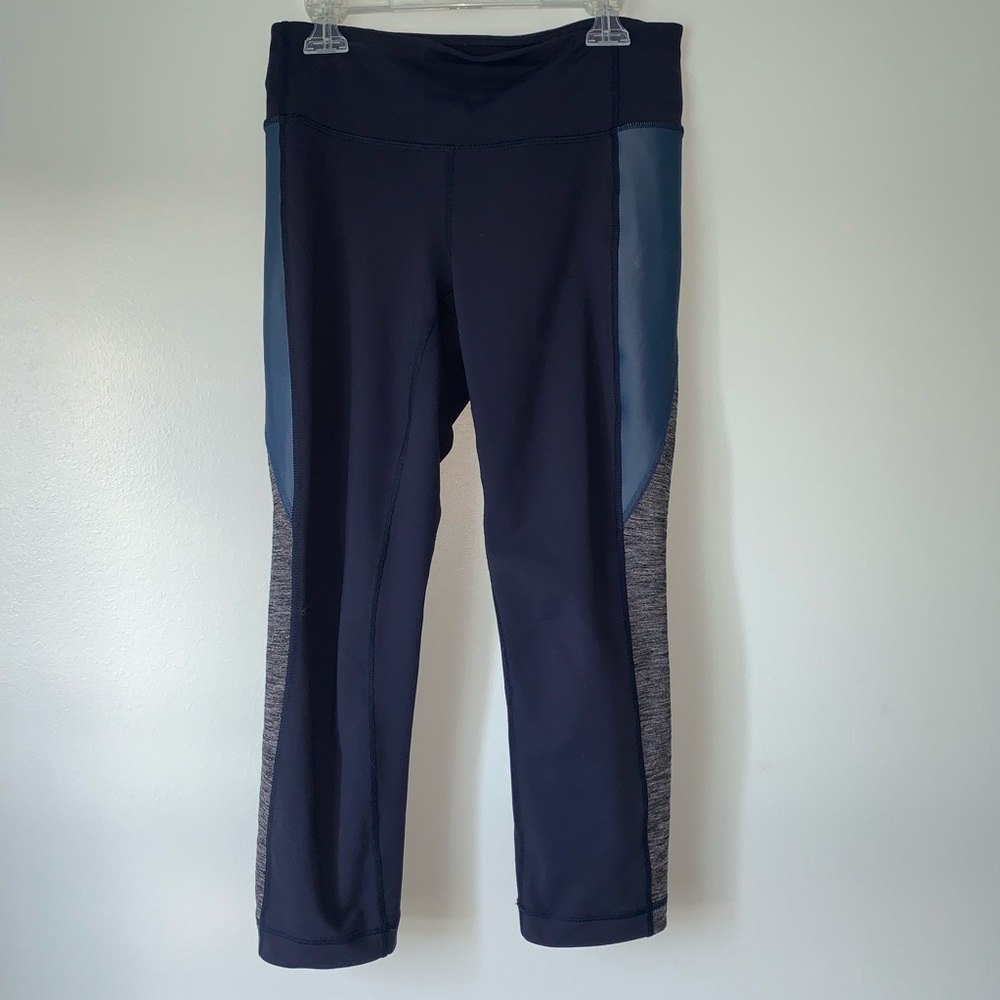 Athleta | Capri Leggings